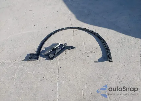 2021 Jeep Wrangler Unlimited Sahara Altitude 4X4 z USA, uszkodzony, nr VIN 1C4HJXEM7MW780165